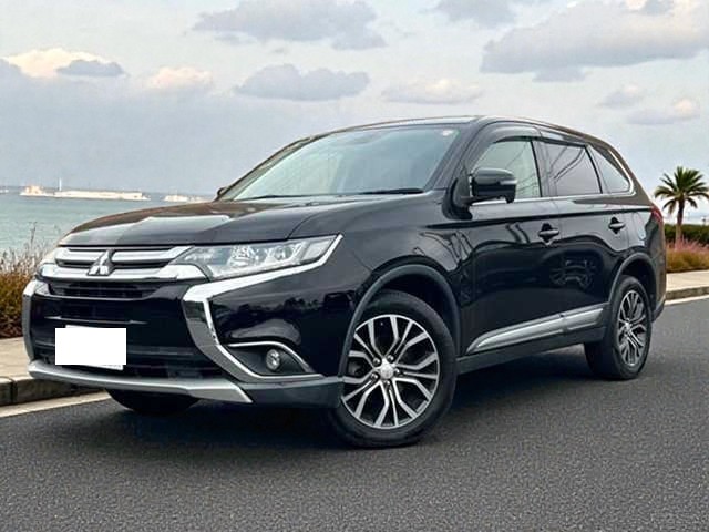 平成２7年 三菱　アウトランダー　24ｇ　　88000㌔