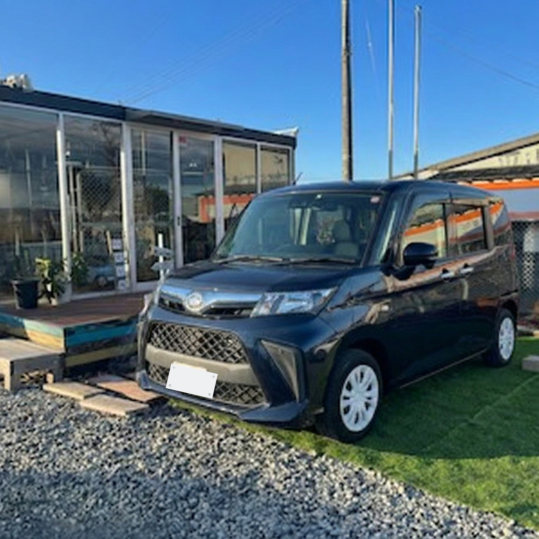 令和3年 ダイハツ　トール　X　　52000㌔