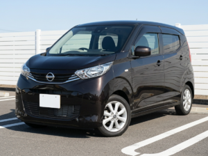 令和7年　日産　デイズ　　Ⅹ　　3000㌔