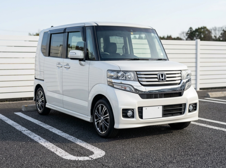 平成26年 ホンダ　Ｎ－ＢＯＸ　カスタム　660　カスタムＧ　112000㌔