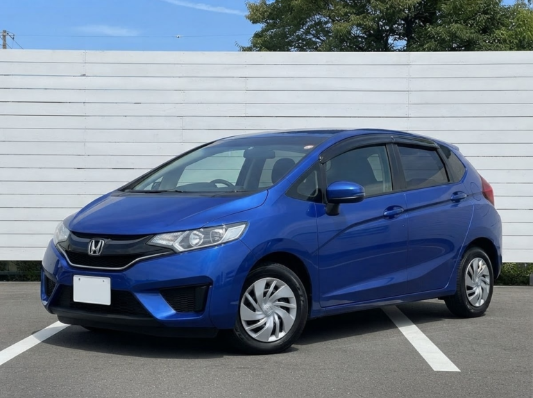 信用回復ローン ホンダ フィット 13G 平成29 ブルー CM-0200